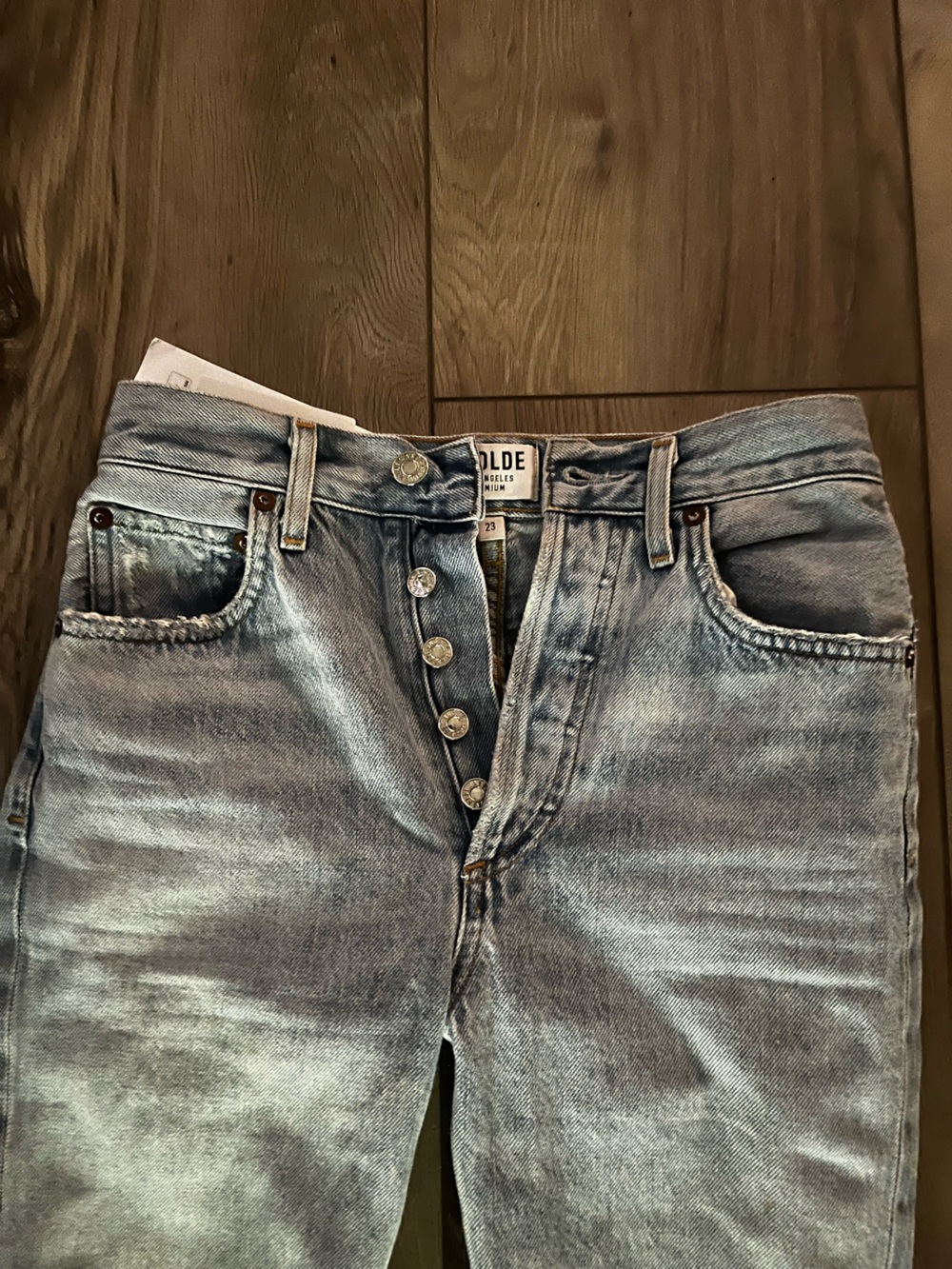 Agolde Riley Distressed Shatter Wash - Picture 4 of 5